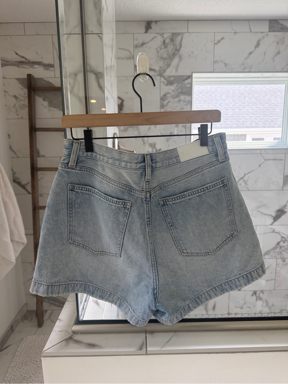PISTOLA Saige High Rise Short - Berkeley 29 - Picture 5 of 5